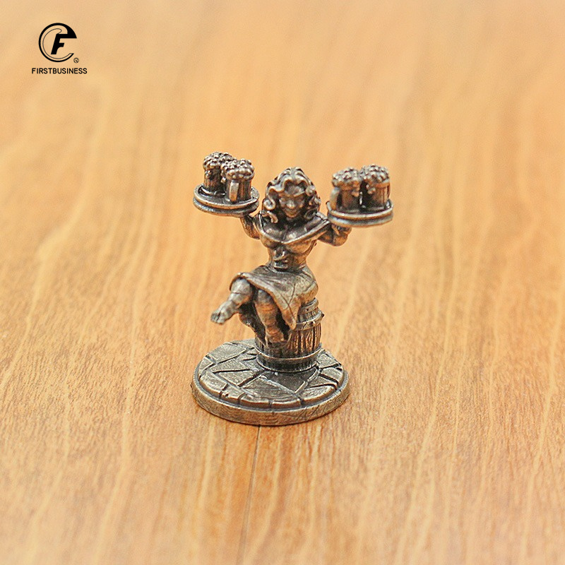Vintage White Brass Miniature  - Board Game Design 评论和价格