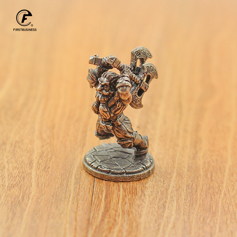 Vintage White Brass Miniature  - Board Game Design 评论和价格
